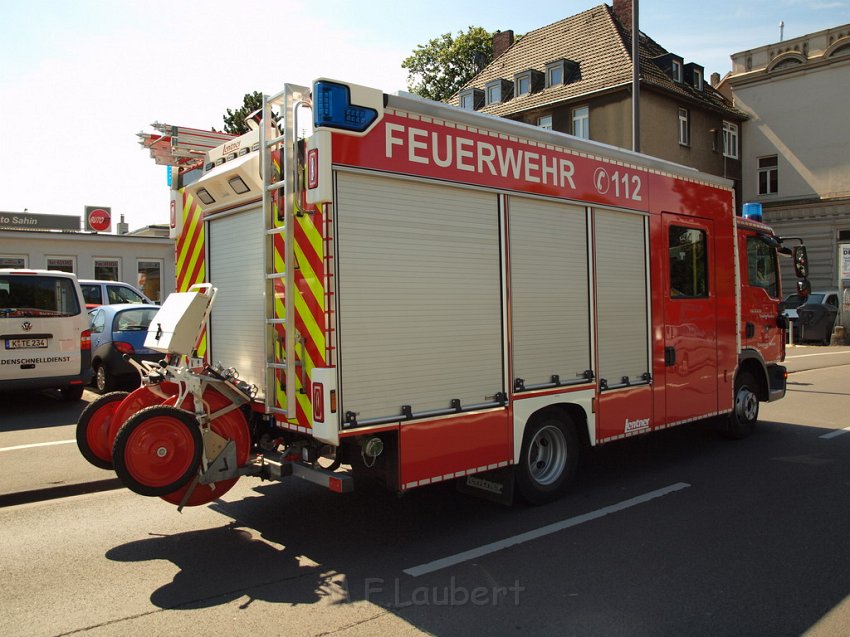 Feuer2Y Koeln Buchheim  Wichheimerstr P211.JPG